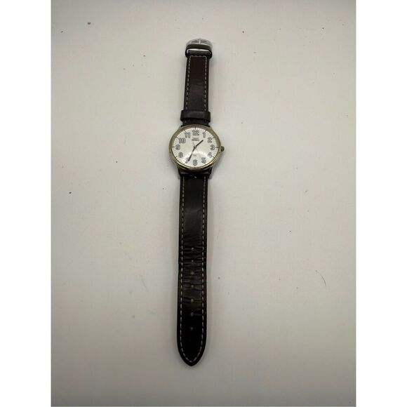 Timex Men’s Indiglo Quartz Wristwatch Water Resistant Stainless Steel - Picture 10 of 10